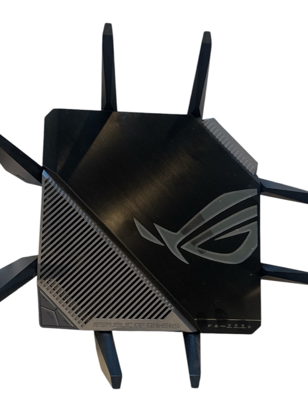 ASUS ROG Rapture Tri Band GT-AXE11000 6Ghz Router Black - Picture 9 of 12